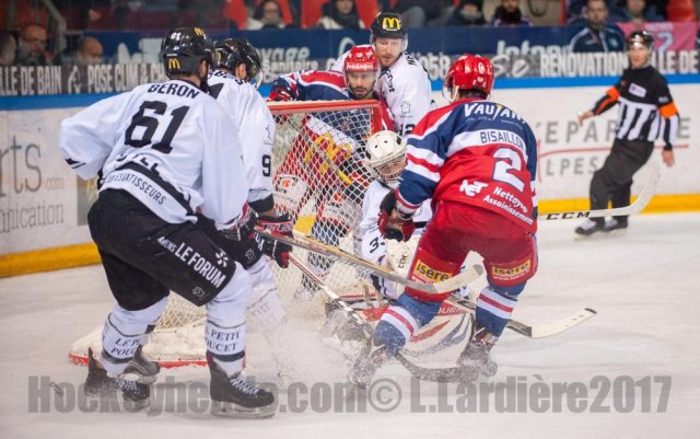 Photo hockey match Grenoble  - Amiens  le 10/01/2017
