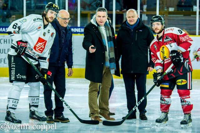 Photo hockey match Chamonix / Morzine - Amiens  le 17/01/2017