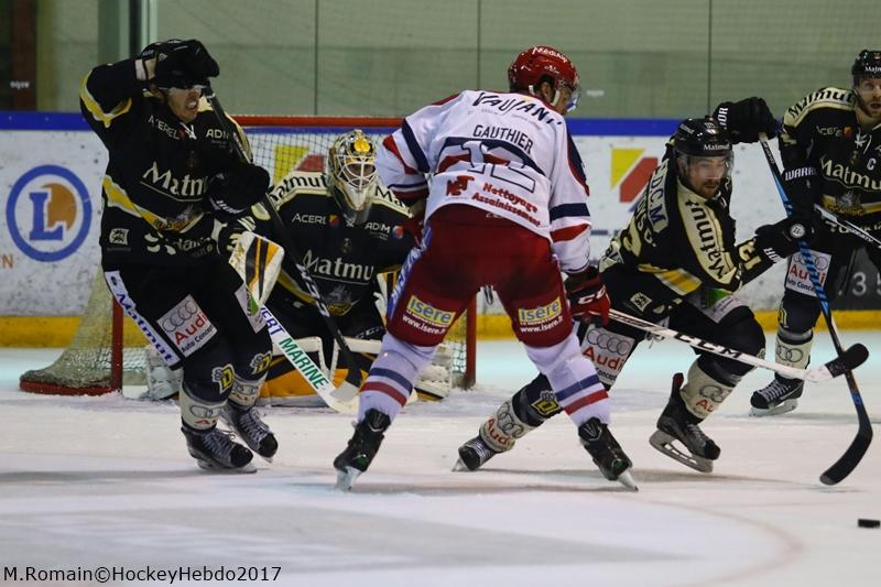 Rouen 0 - 2 Grenoble 