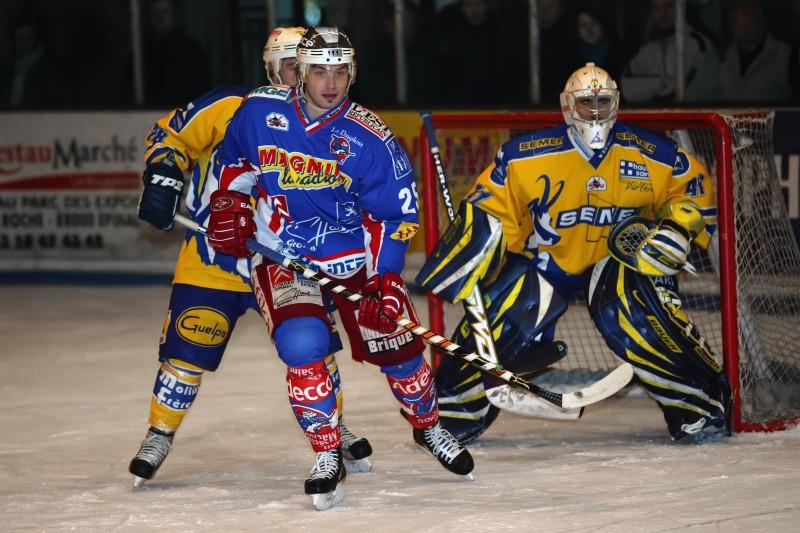 Epinal  9 - 2 Chamonix 