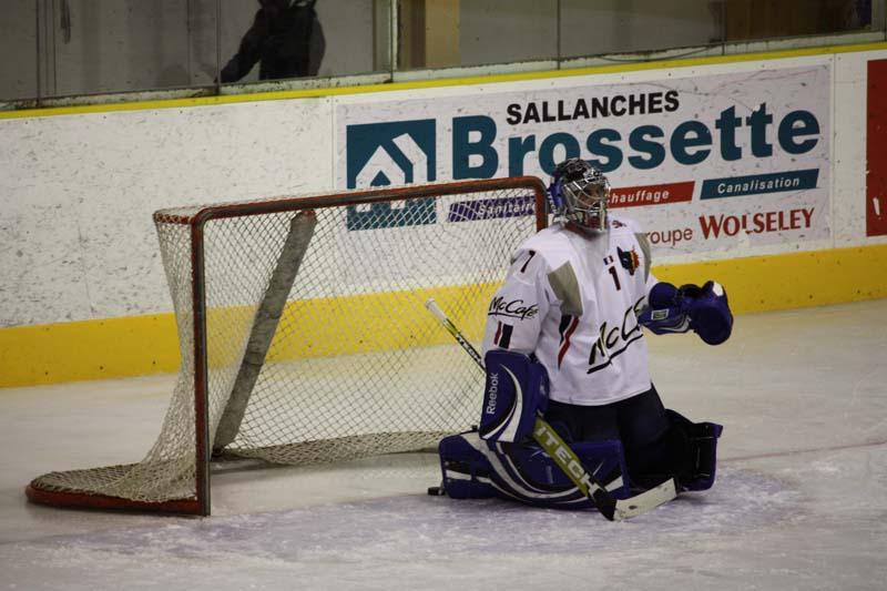 Chamonix  3 - 9 Grenoble 