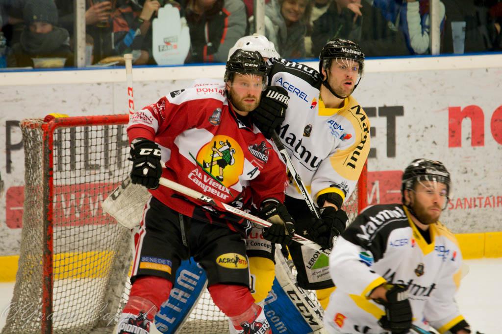 Chamonix / Morzine 3 - 2 Rouen