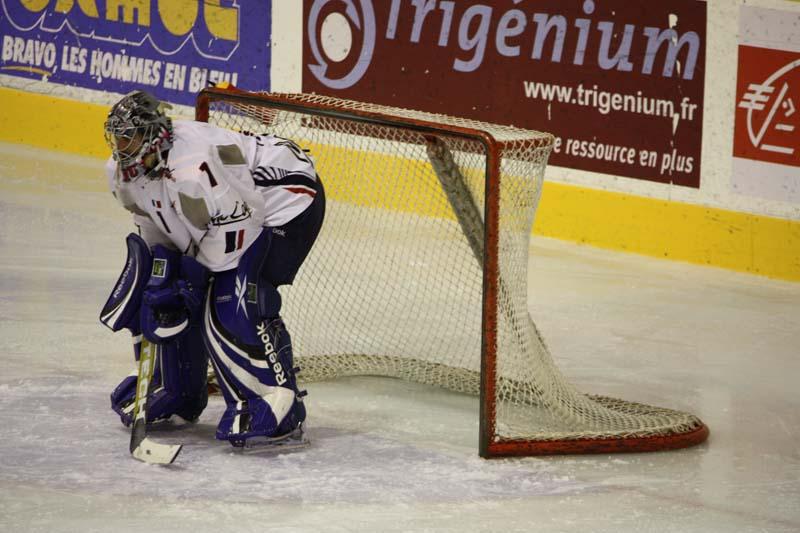 Chamonix  3 - 9 Grenoble 