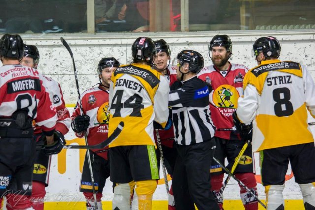Photo hockey match Chamonix / Morzine - Strasbourg  le 14/02/2017