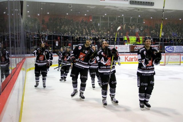 Photo hockey match Amiens  - Grenoble  le 17/02/2017