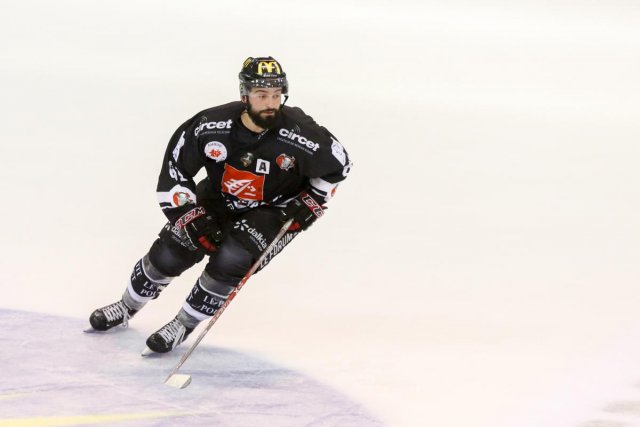 Photo hockey match Amiens  - Grenoble  le 04/03/2017