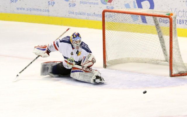 Photo hockey match Amiens  - Grenoble  le 05/03/2017