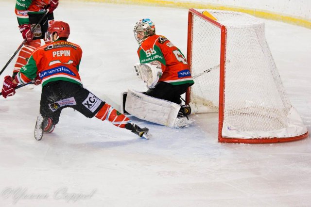Photo hockey match Mont-Blanc - Cergy-Pontoise le 18/03/2017