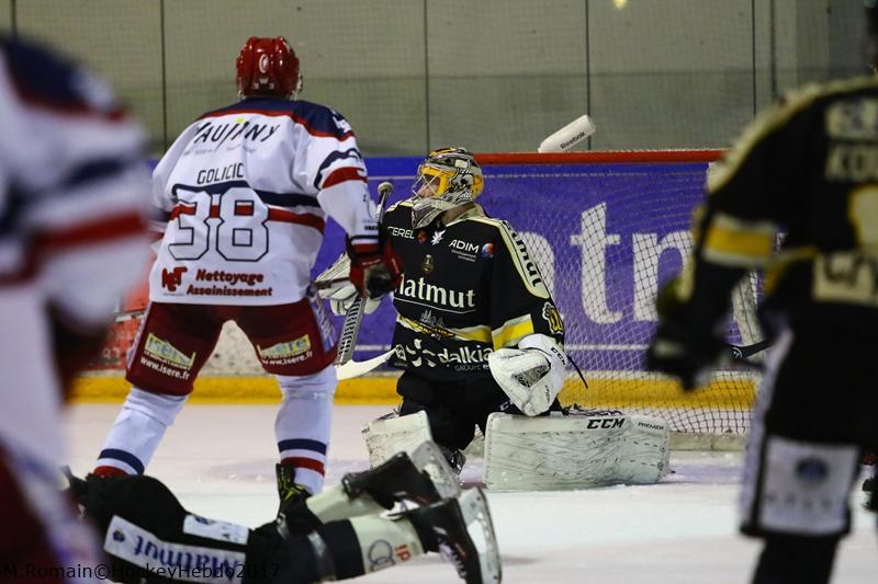 Rouen 7 - 2 Grenoble 