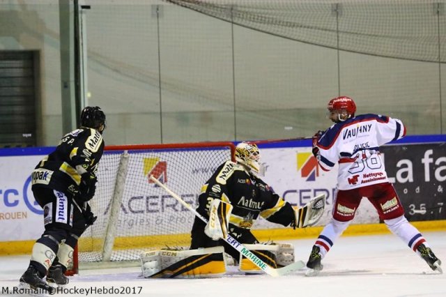 Photo hockey match Rouen - Grenoble  le 19/03/2017