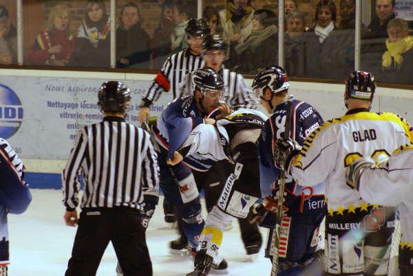 Angers  5 - 4 Rouen
