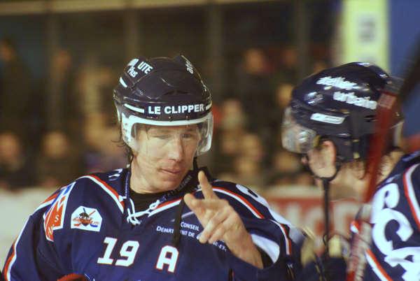 Angers  5 - 4 Rouen