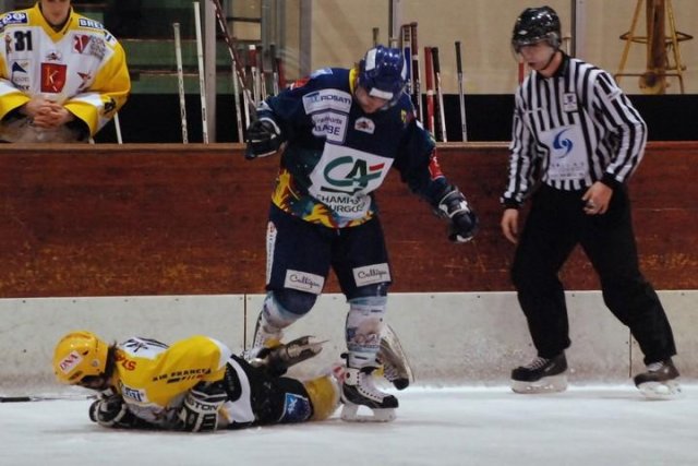 Photo hockey match Dijon  - Strasbourg  le 14/02/2009
