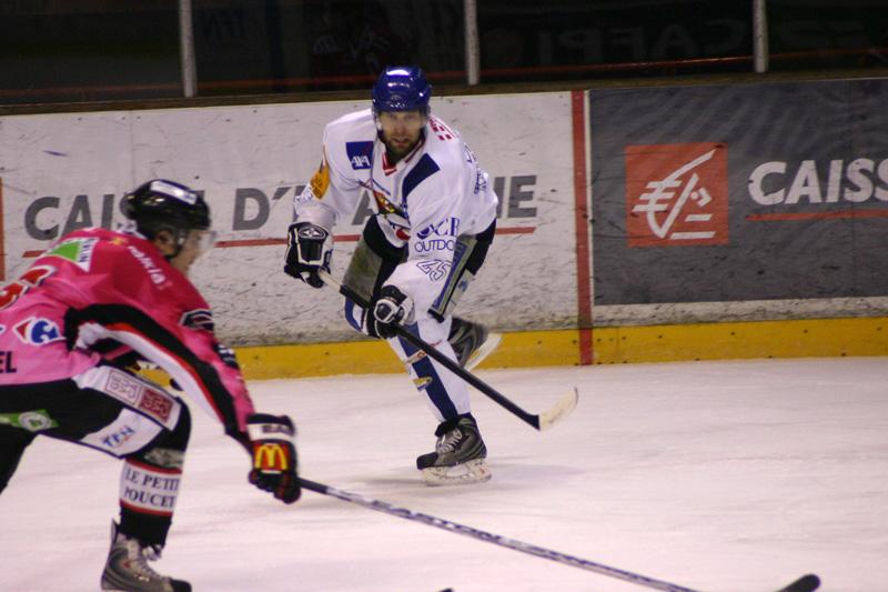 Amiens  5 - 2 Mont-Blanc