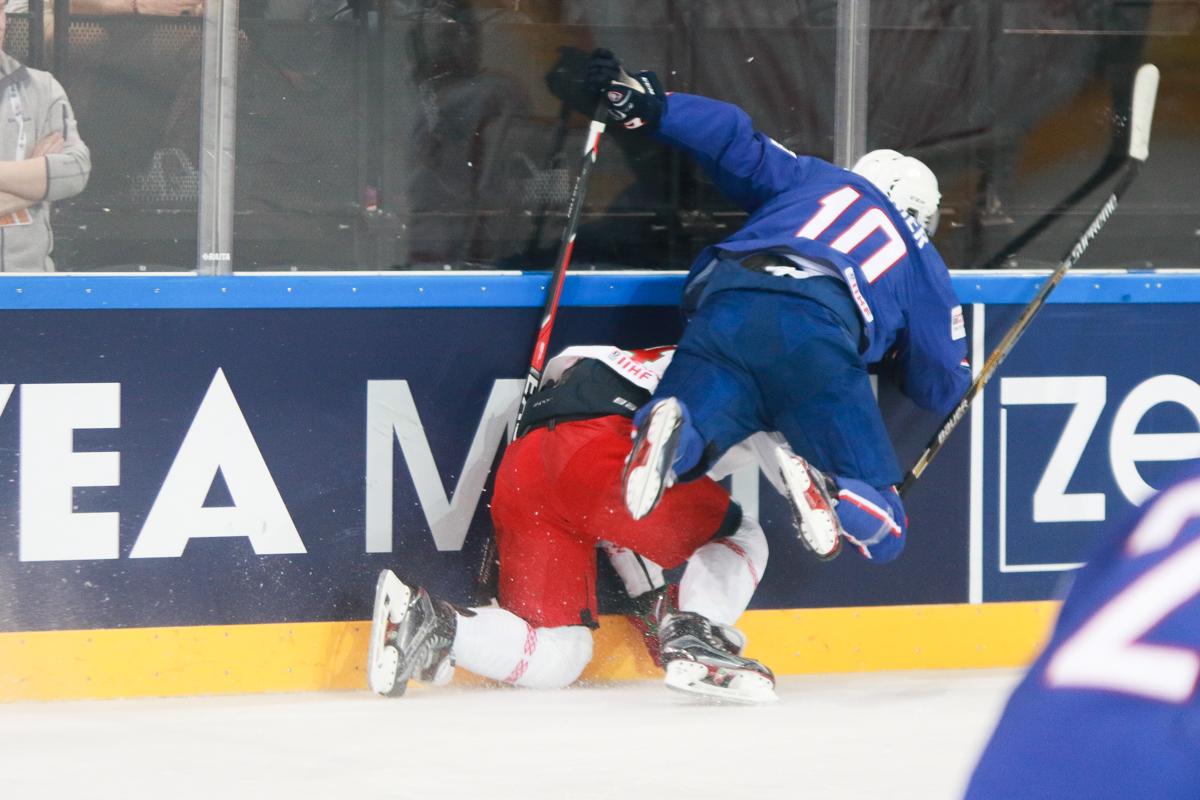 France 4 - 3 Belarus