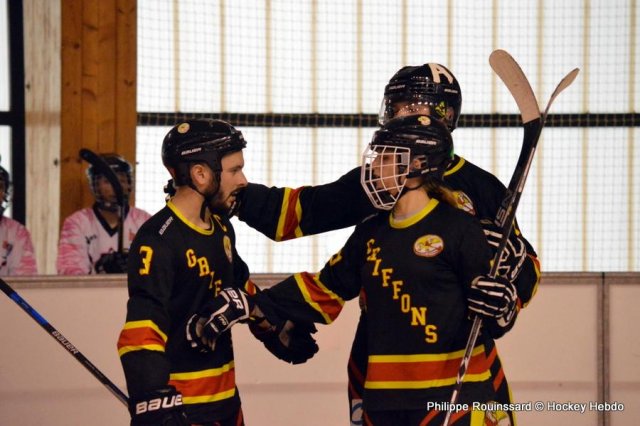 Photo hockey reportage Pré Nat 1/2 : Nantes et Besançon passent