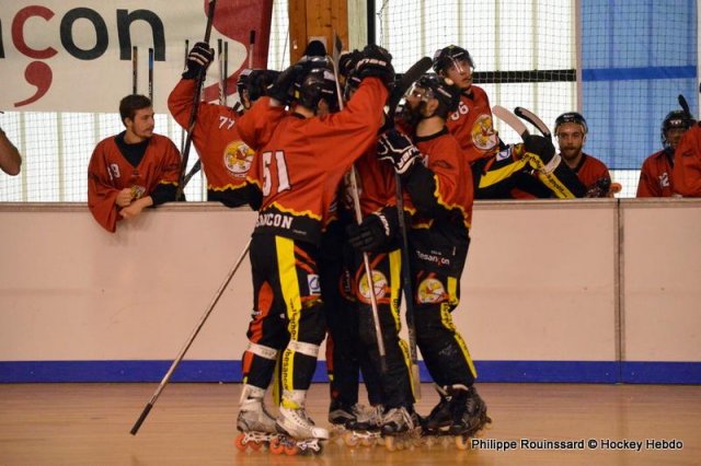 Photo hockey reportage N2 : Les Griffons de Besançon champions !