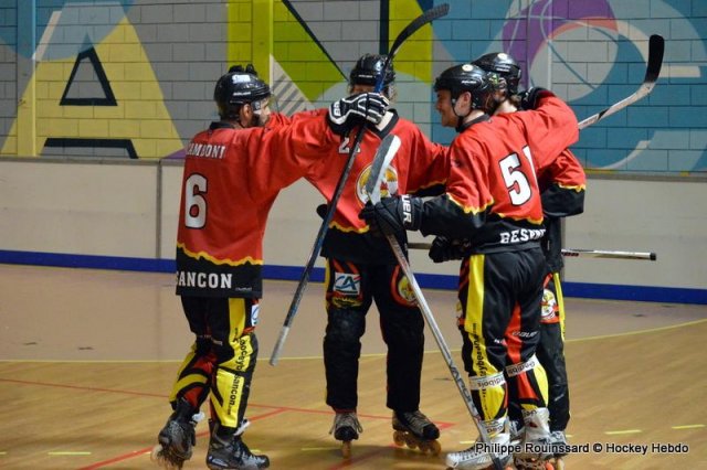 Photo hockey reportage N2 : Les Griffons de Besançon champions !