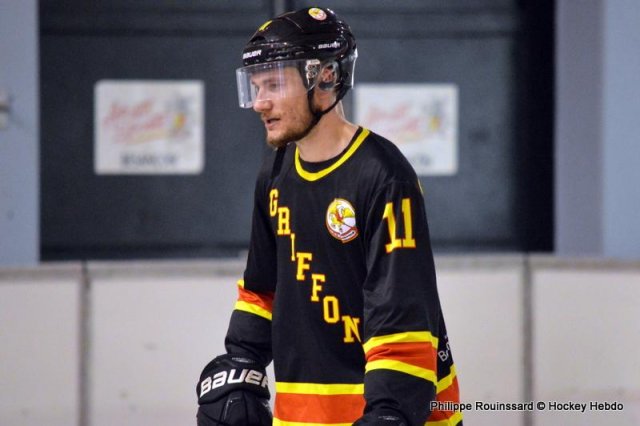 Photo hockey reportage N2 : Les Griffons de Besançon champions !