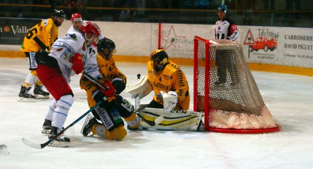 Photo hockey reportage Hockeyades 2017 : Rouen surprend Langnau