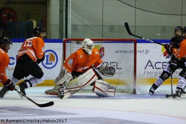 Photo hockey match Rouen - Amiens  le 19/08/2017