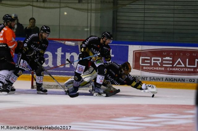 Photo hockey match Rouen - Amiens  le 19/08/2017