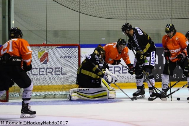 Photo hockey match Rouen - Amiens  le 19/08/2017