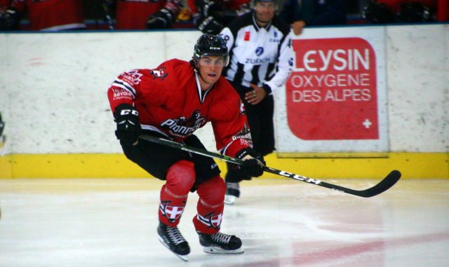 Photo hockey match Chamonix  - Ajoie le 22/08/2017