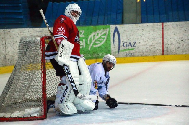 Photo hockey match Chamonix  - Ajoie le 22/08/2017