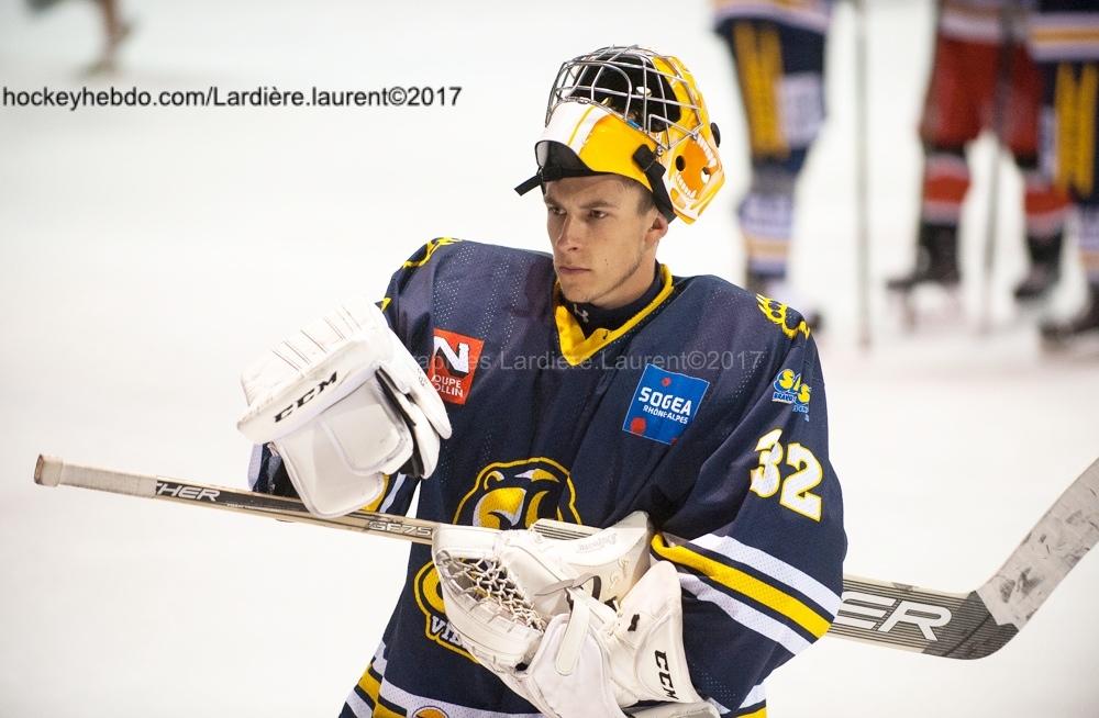 D2: Les Ours s'imposent largement  — Reportage