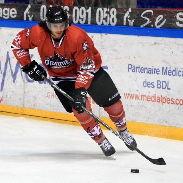 Photo hockey match Grenoble  - Chamonix  le 31/08/2017