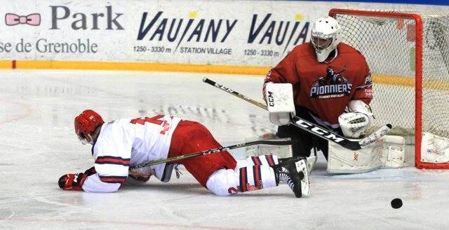 Photo hockey match Grenoble  - Chamonix  le 31/08/2017