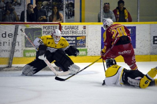 Photo hockey match Dijon  - Roanne le 02/09/2017