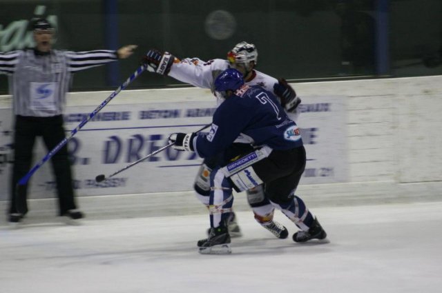 Photo hockey match Mont-Blanc - Grenoble  le 17/02/2009