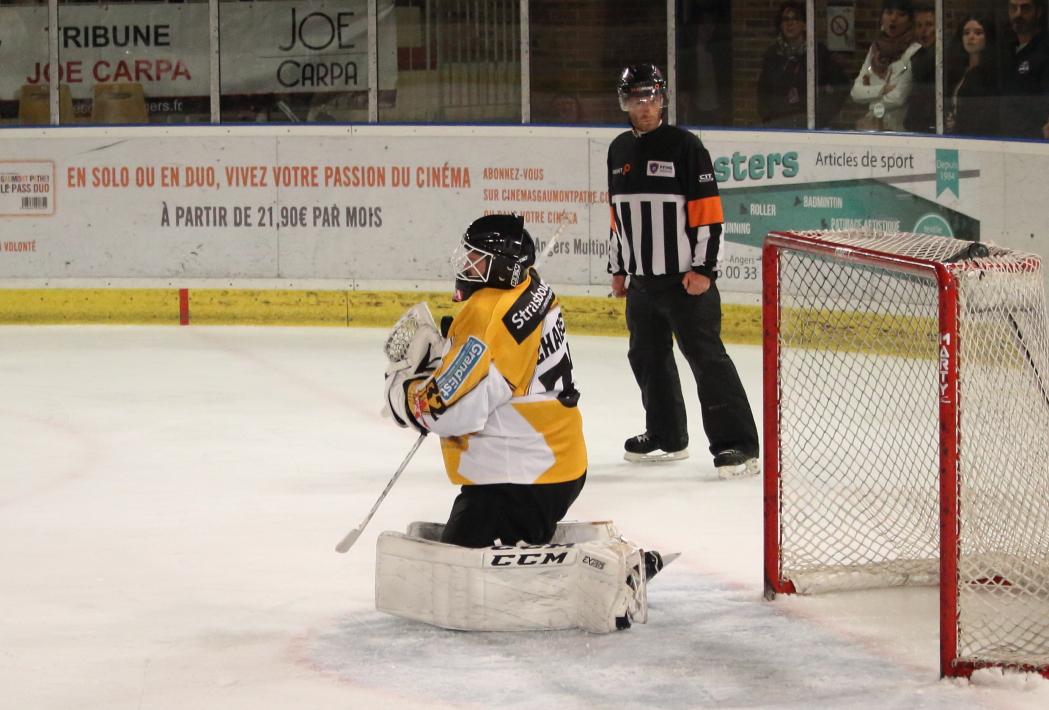 Angers  5 - 4 Strasbourg 