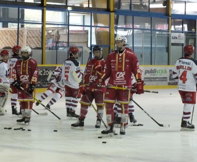 Photo hockey reportage U20 Élite, choc des extrêmes à Trimolet (+interviews)
