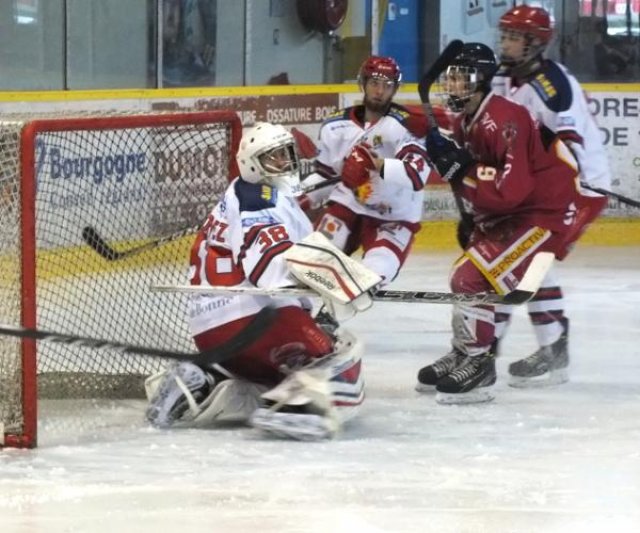 Photo hockey reportage U20 Élite, choc des extrêmes à Trimolet (+interviews)