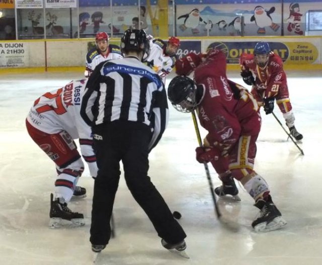 Photo hockey reportage U20 Élite, choc des extrêmes à Trimolet (+interviews)
