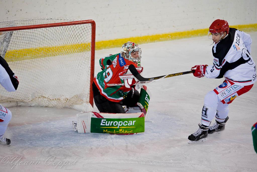 Mont-Blanc 4 - 5 Anglet