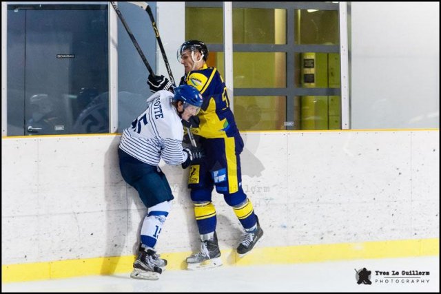Photo hockey match Châlons-en-Champagne - Paris (FV) le 04/11/2017