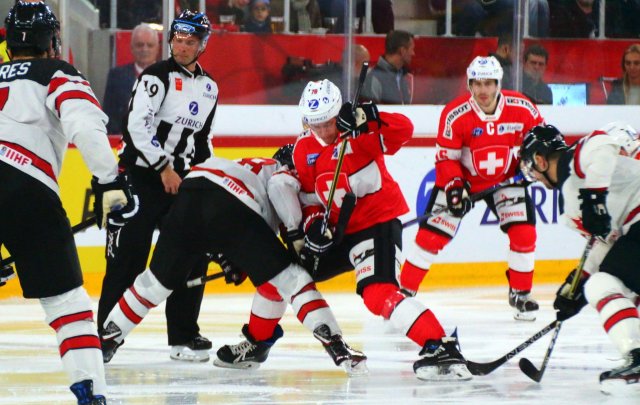 Photo hockey match Switzerland - Canada le 08/11/2017