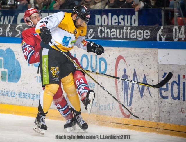 Photo hockey match Grenoble  - Strasbourg  le 05/12/2017