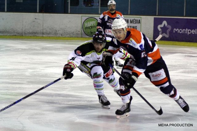 Photo hockey match Montpellier II - Nimes le 02/12/2017