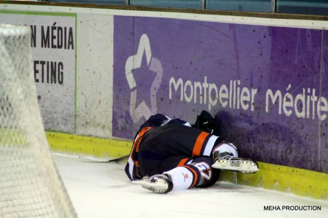 Photo hockey match Montpellier II - Nimes le 02/12/2017