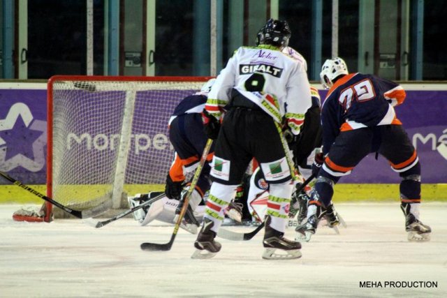 Photo hockey match Montpellier II - Nimes le 02/12/2017