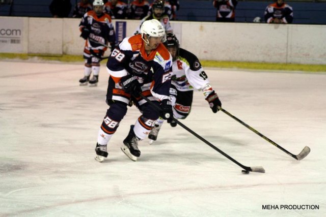 Photo hockey match Montpellier II - Nimes le 02/12/2017