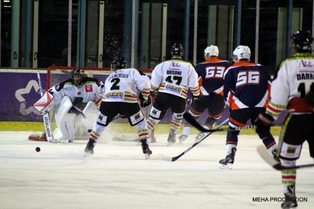 Photo hockey match Montpellier II - Nimes le 02/12/2017