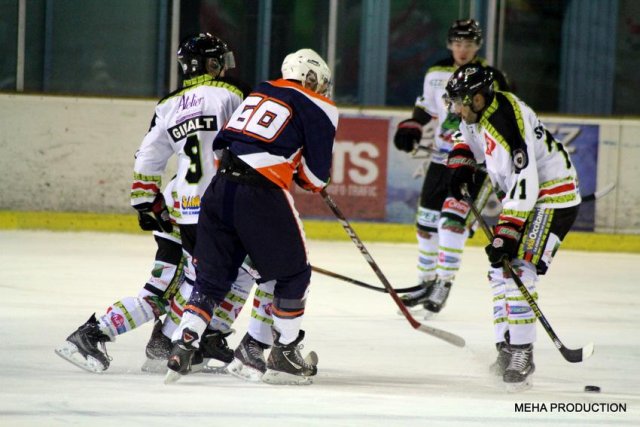 Photo hockey match Montpellier II - Nimes le 02/12/2017