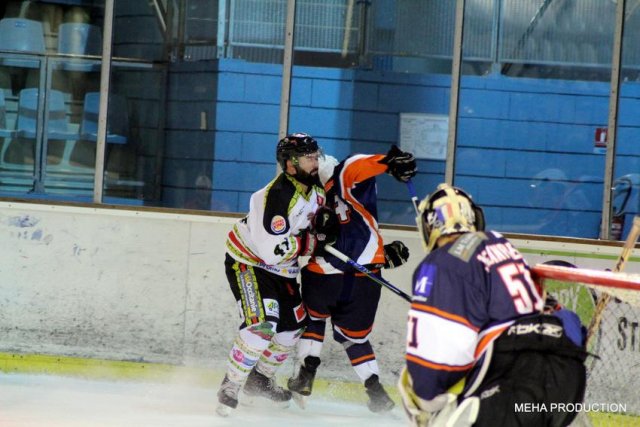 Photo hockey match Montpellier II - Nimes le 02/12/2017