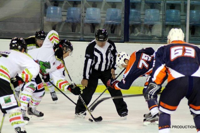 Photo hockey match Montpellier II - Nimes le 02/12/2017